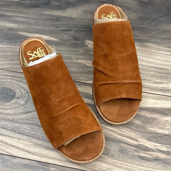 NIB Sofft Netta 8M 39 Open Toe Slip On Slide Sandals Suede Luggage - Picture 4 of 12